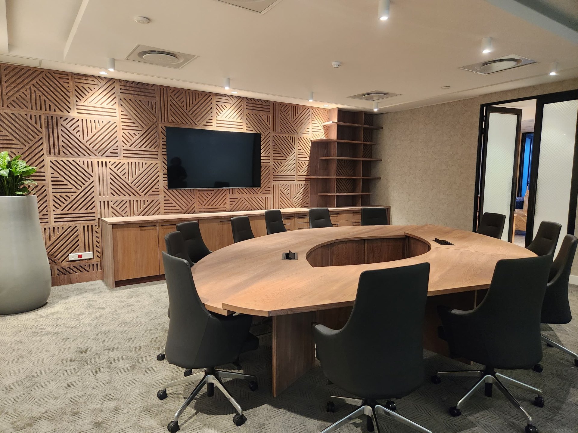 Meropa Resources — interior project by TH Design in Prime Plaza 2, Gaborone.
